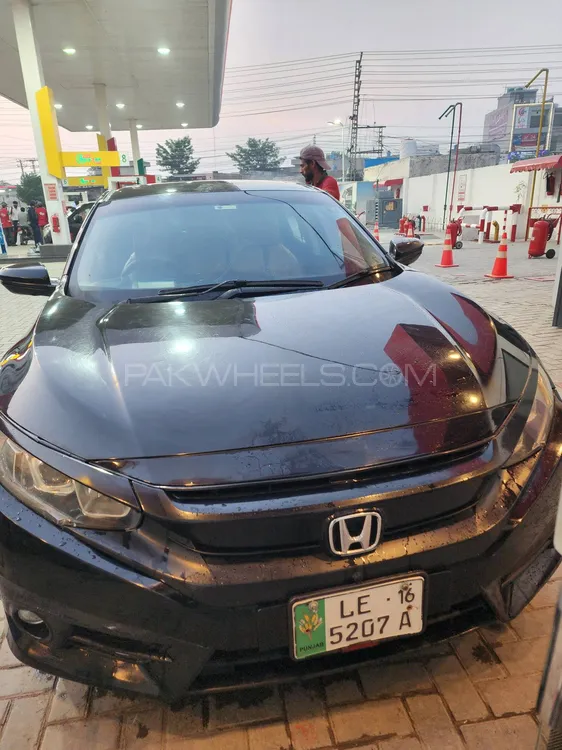 Honda Civic 2016 for Sale in Lahore Image-1