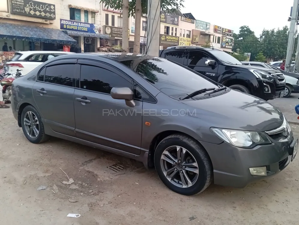 Honda Civic 2007 for Sale in Multan Image-1