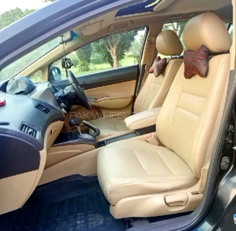 Honda Civic 2010 for Sale in Rawalpindi Honda Civic 2010 for Sale in Rawalpindi Image-17