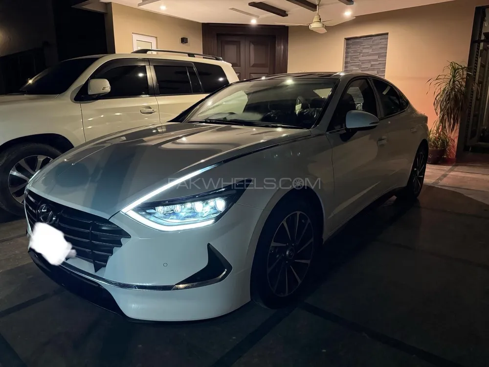 Hyundai Sonata 2023 for Sale in Lahore Image-1