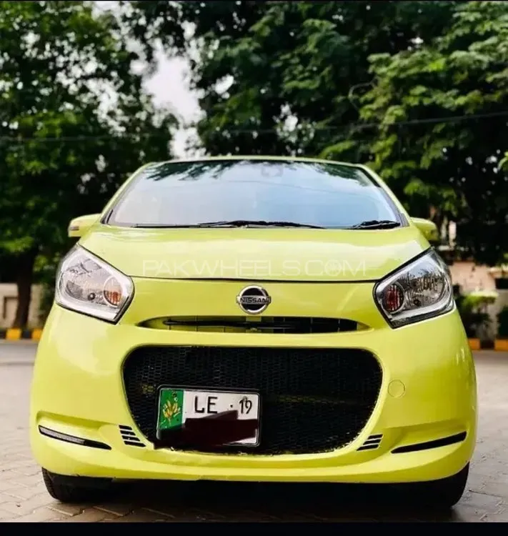 نسان ڈیز 2015 for Sale in لاہور Image-1