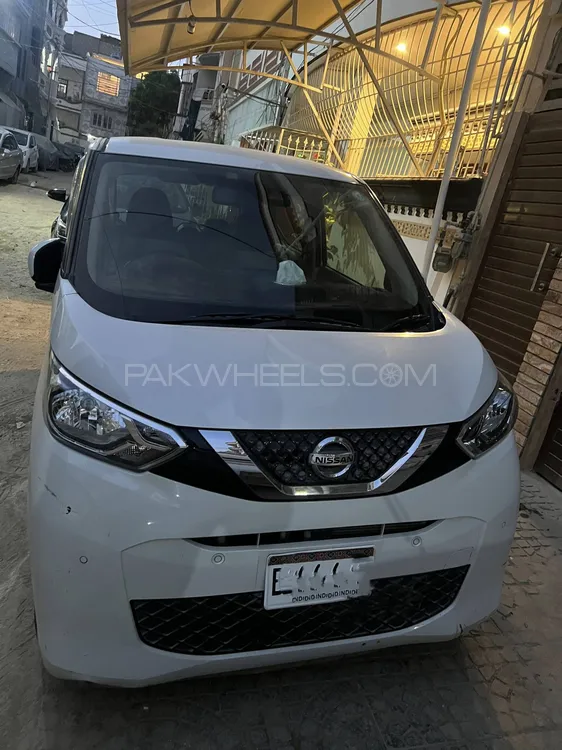 Nissan Dayz 2020 for Sale in Karachi Image-1