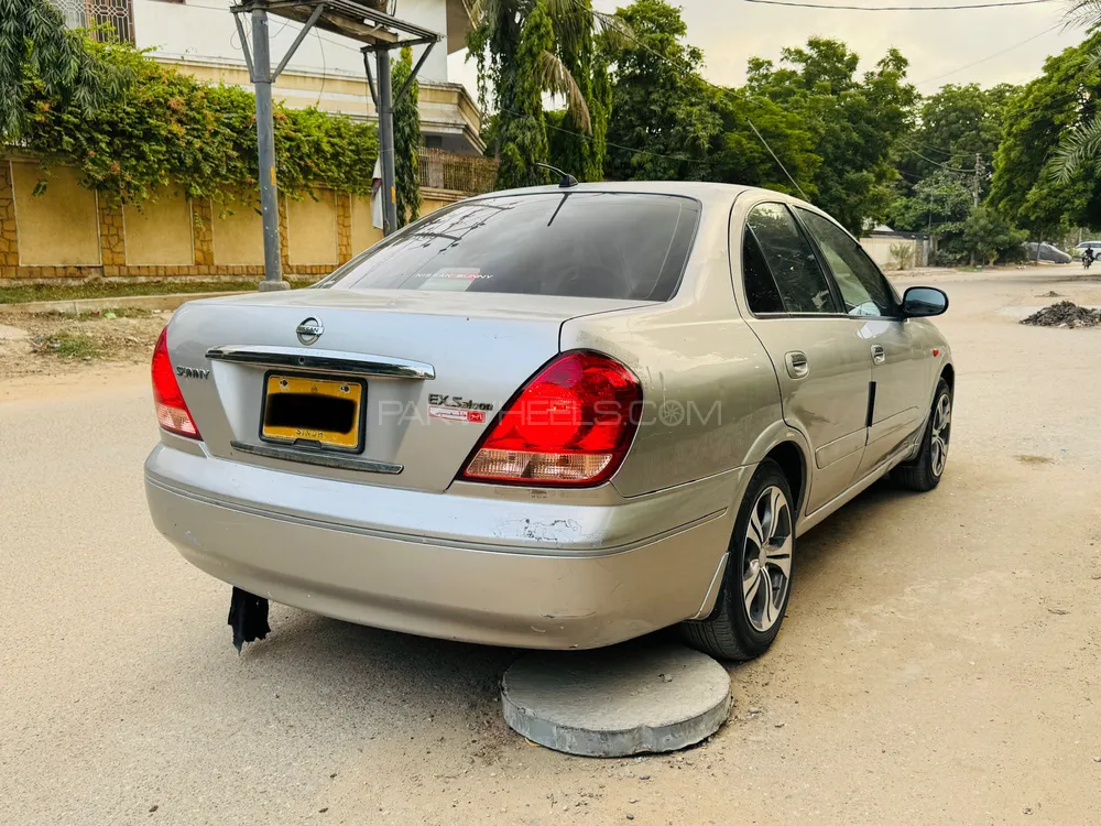 Nissan Sunny 2005 for Sale in Karachi Image-1