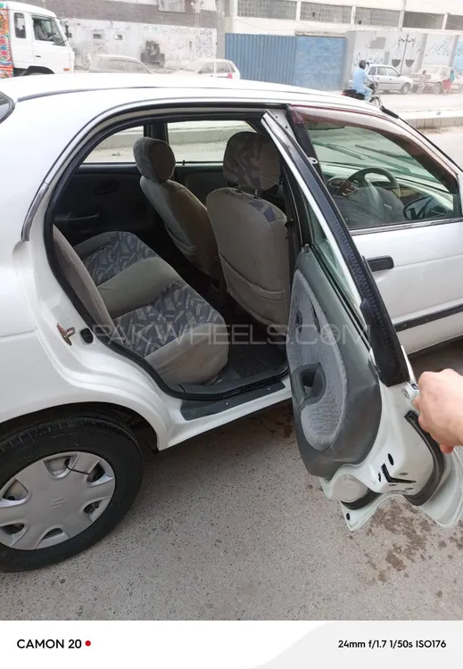 Suzuki Baleno 2004 for Sale in Karachi Image-1