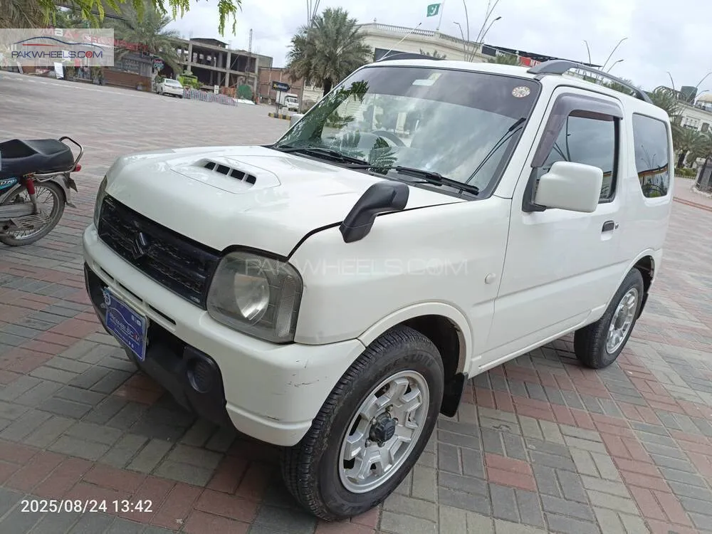 Suzuki Jimny 2017 for Sale in Gujranwala Suzuki Jimny 2017 for Sale in Gujranwala Image-3