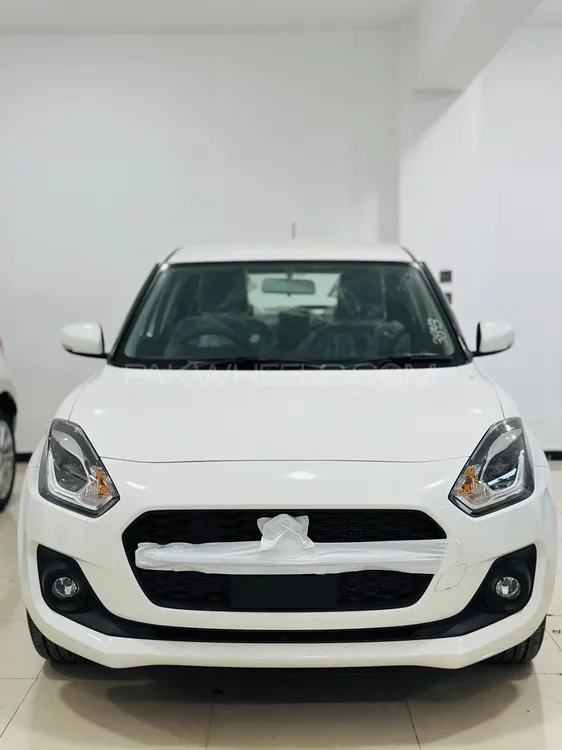 Suzuki Swift 2025 for Sale in Islamabad Image-1