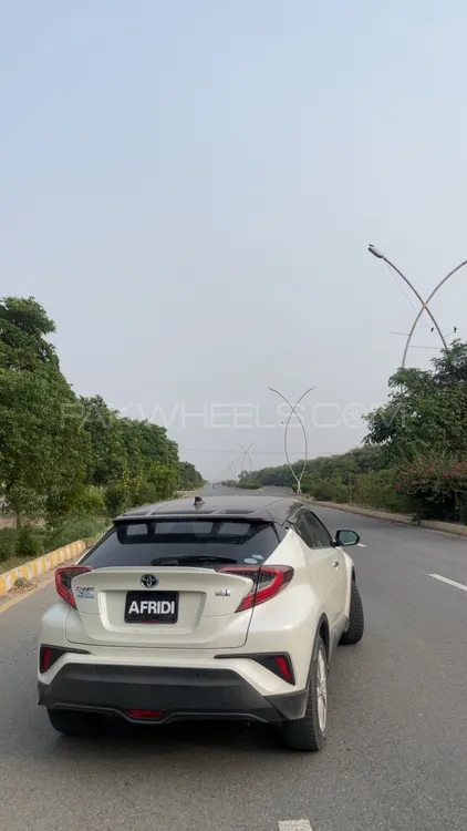 Toyota C-HR 2019 for Sale in Peshawar Image-1