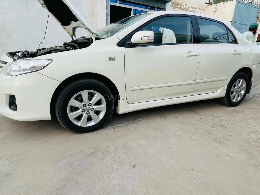 Toyota Corolla 2013 for Sale in Islamabad Image-1