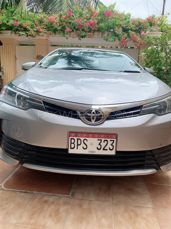 Toyota Corolla 2019 for Sale in Karachi Image-1