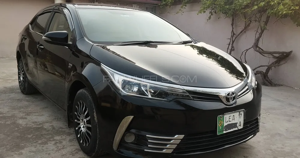 Toyota Corolla 2017 for Sale in Sargodha Image-1