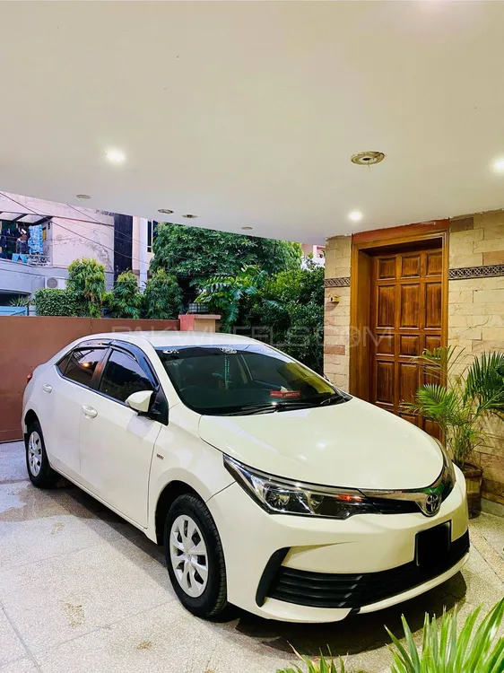 Toyota Corolla 2019 for Sale in Lahore Image-1