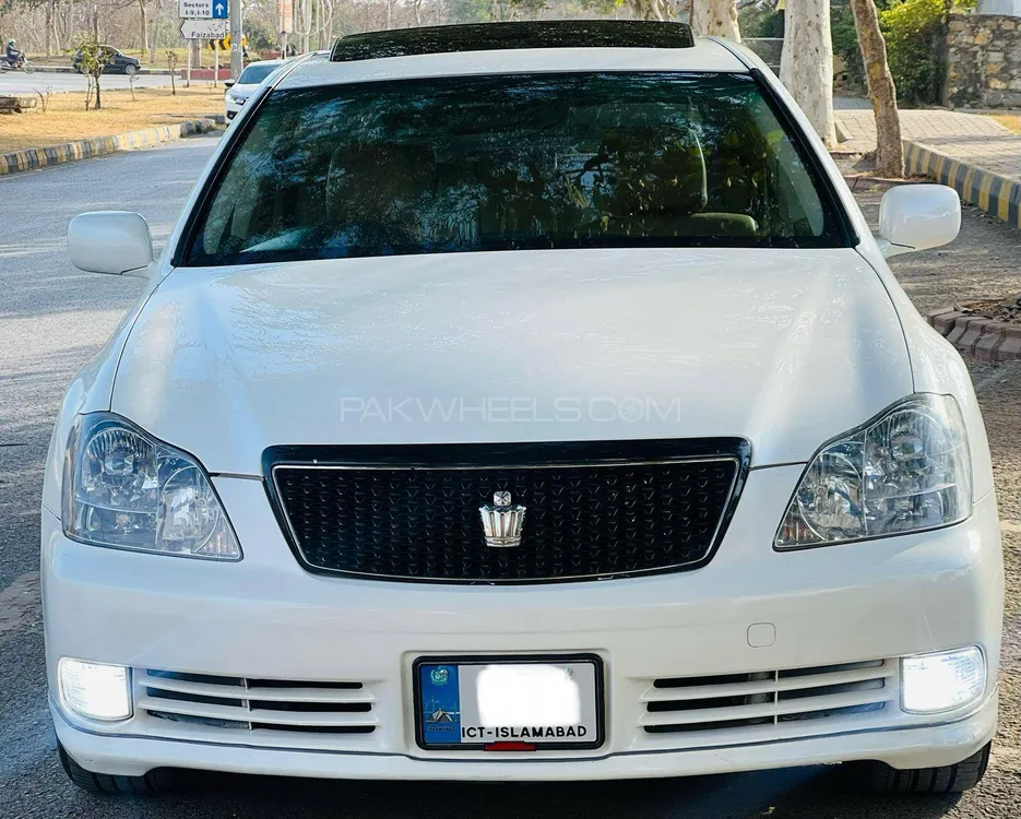 Toyota Crown 2006 for Sale in Islamabad Image-1