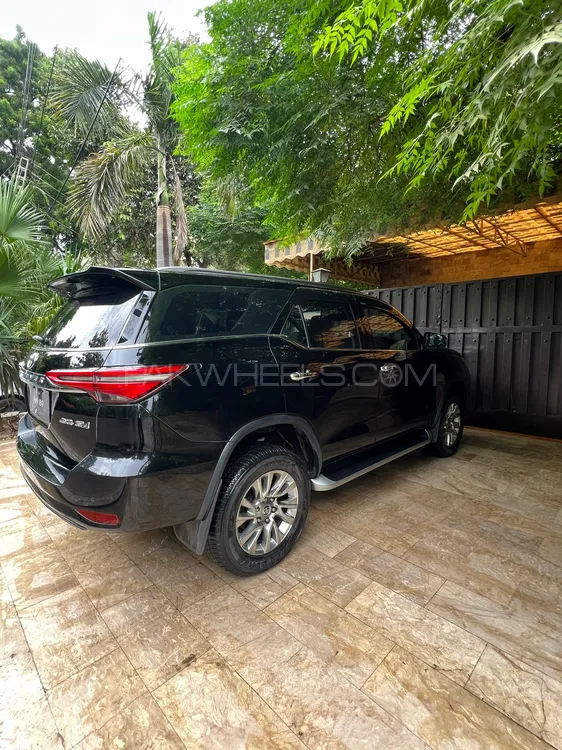 ٹویوٹا فورچیونر 2022 for Sale in لاہور ٹویوٹا فورچیونر 2022 for Sale in لاہور Image-4