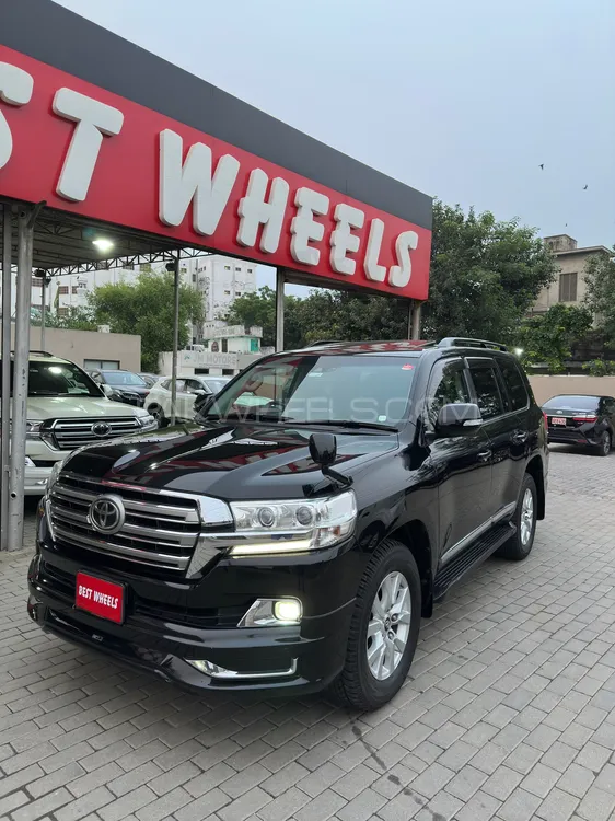 Toyota Land Cruiser 2016 for Sale in Lahore Image-1