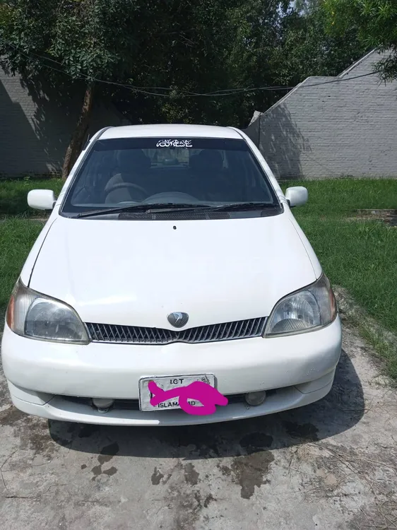 Toyota Platz 2001 for Sale in Rawalpindi Image-1