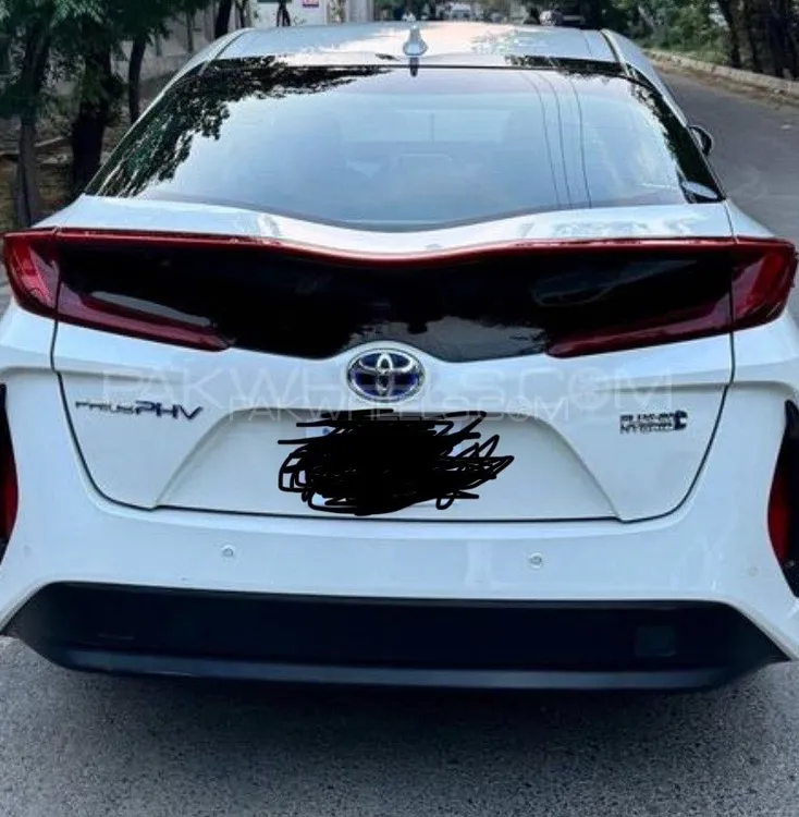Toyota Prius 2020 for Sale in Lahore Image-1