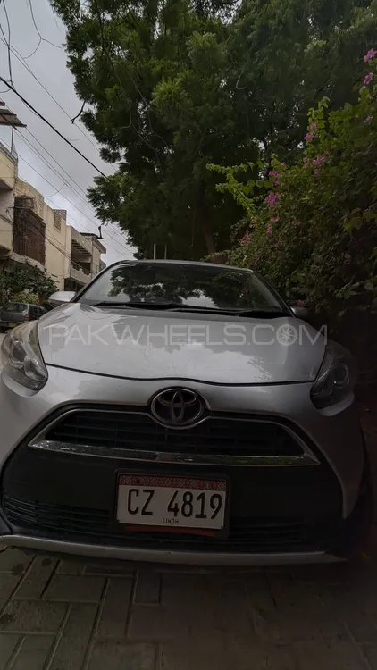 Toyota Sienta 2016 for Sale in Karachi Image-1