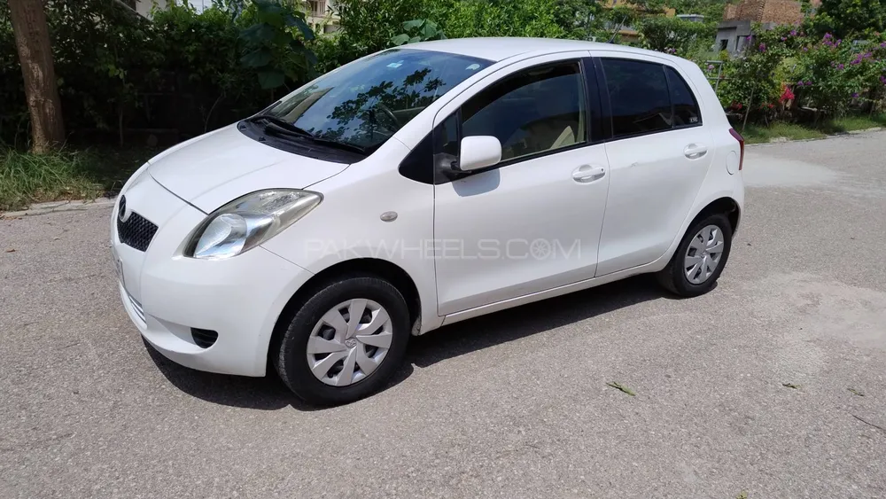 Toyota Vitz 2006 for Sale in Islamabad Image-1