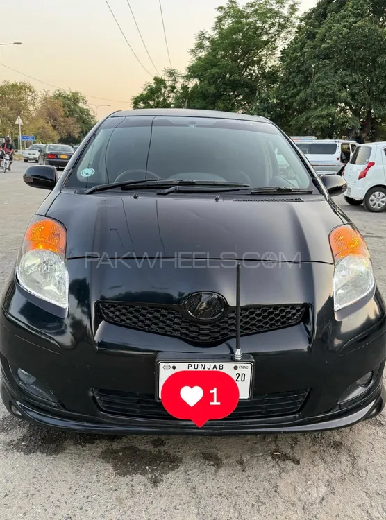 Toyota Vitz 2008 for Sale in Islamabad Image-1