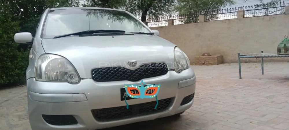 Toyota Vitz 2002 for Sale in D.G.Khan Image-1