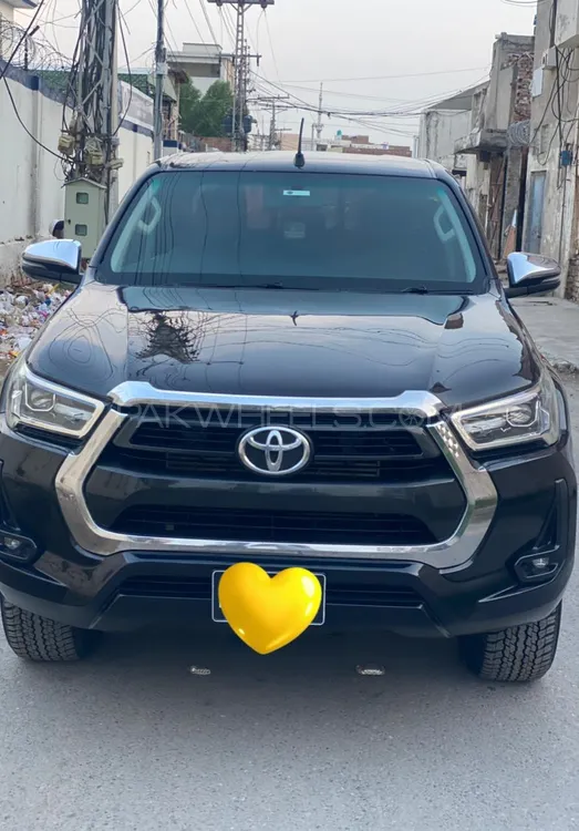 Toyota Hilux 2018 for Sale in Multan Image-1