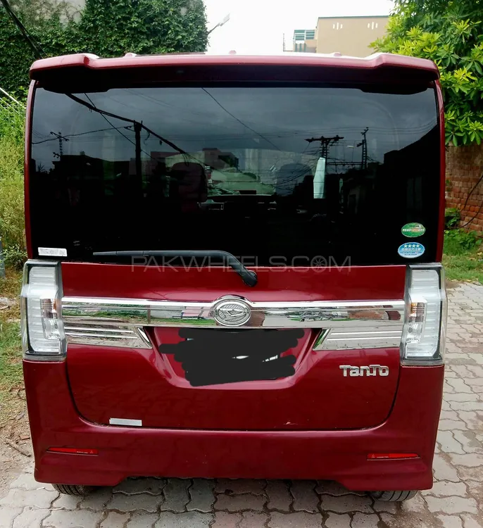 Daihatsu Tanto 2016 for Sale in Sialkot Image-1