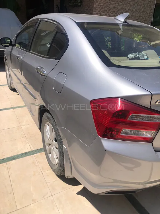 Honda City 2018 for Sale in Islamabad Image-1