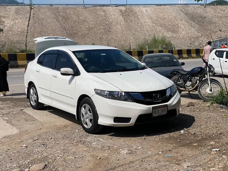 Honda City 2018 for Sale in Islamabad Image-1