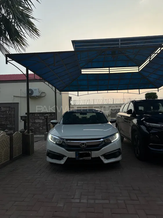 Honda Civic 2017 for Sale in Multan Image-1