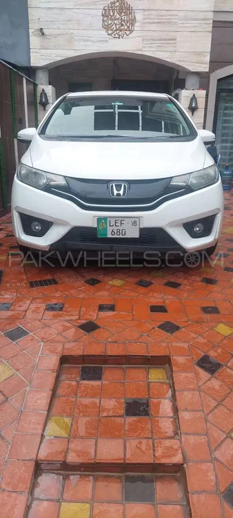 Honda Fit 2018 for Sale in Lahore Image-1