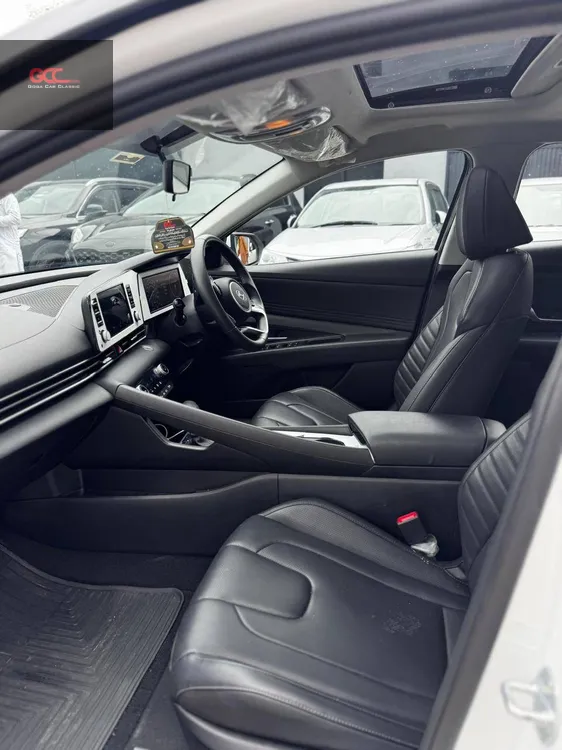 Hyundai Elantra 2025 for Sale in Islamabad Hyundai Elantra 2025 for Sale in Islamabad Image-9