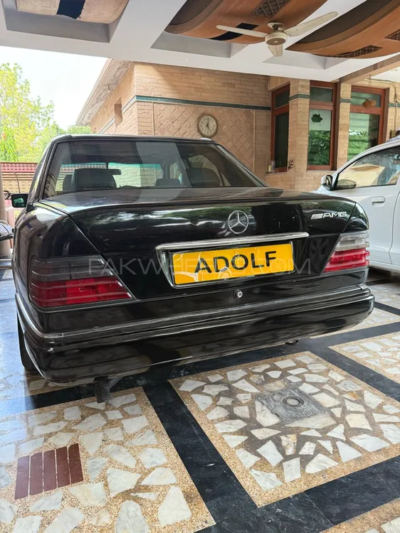 Mercedes Benz E Class 1986 for Sale in Peshawar Mercedes Benz E Class 1986 for Sale in Peshawar Image-7