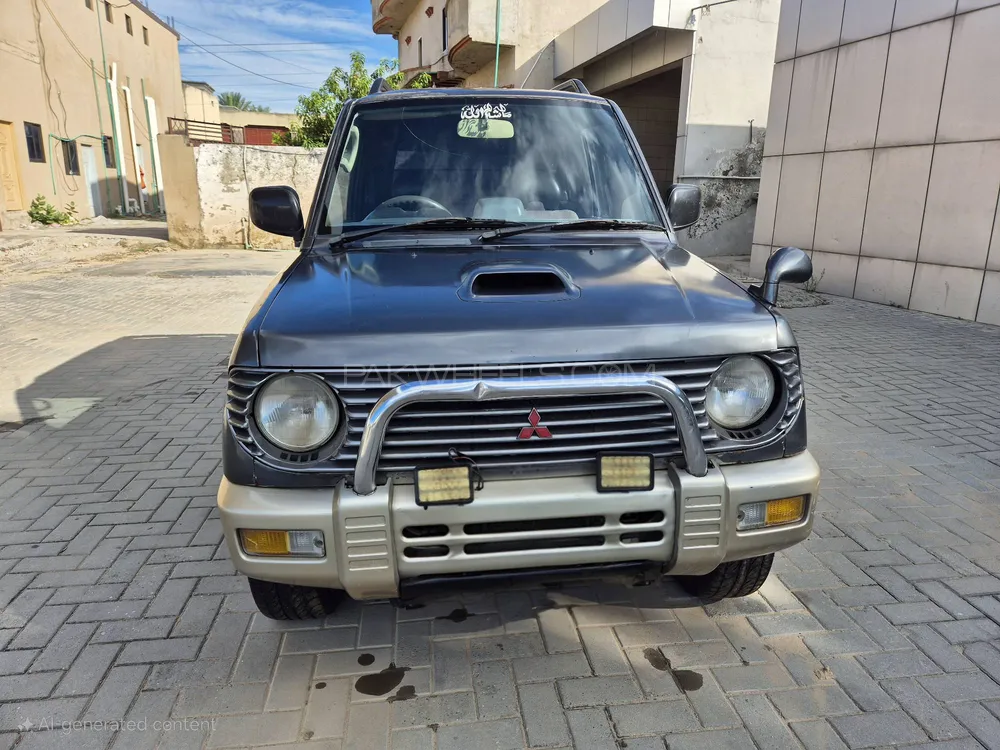 Mitsubishi Pajero Mini 1998 for Sale in Kharian Image-1