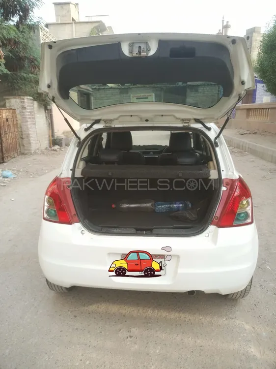 Suzuki Swift 2018 for Sale in Karachi Image-1