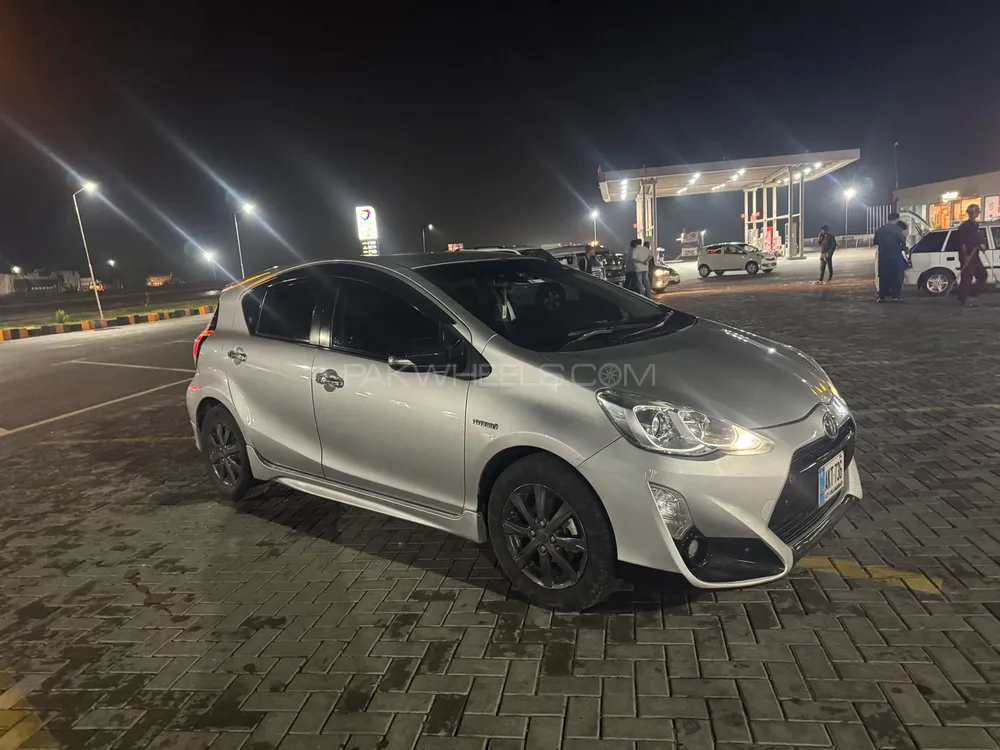 Toyota Aqua 2015 for Sale in Islamabad Image-1