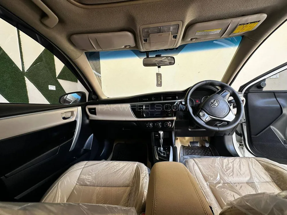 Toyota Corolla 2015 for Sale in Jhelum Image-1