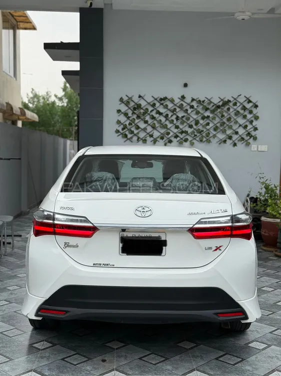 Toyota Corolla 2023 for Sale in Faisalabad Image-1