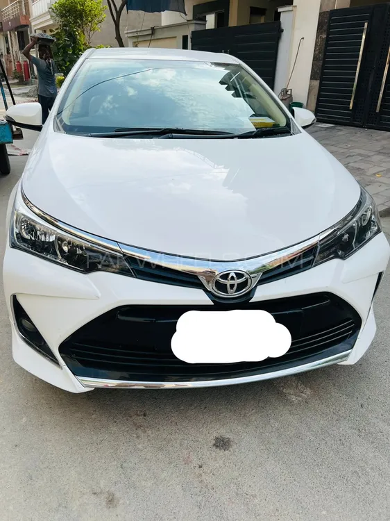 Toyota Corolla 2021 for Sale in Faisalabad Image-1