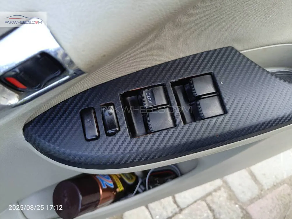 Toyota Corolla 2010 for Sale in Gujranwala Toyota Corolla 2010 for Sale in Gujranwala Image-11