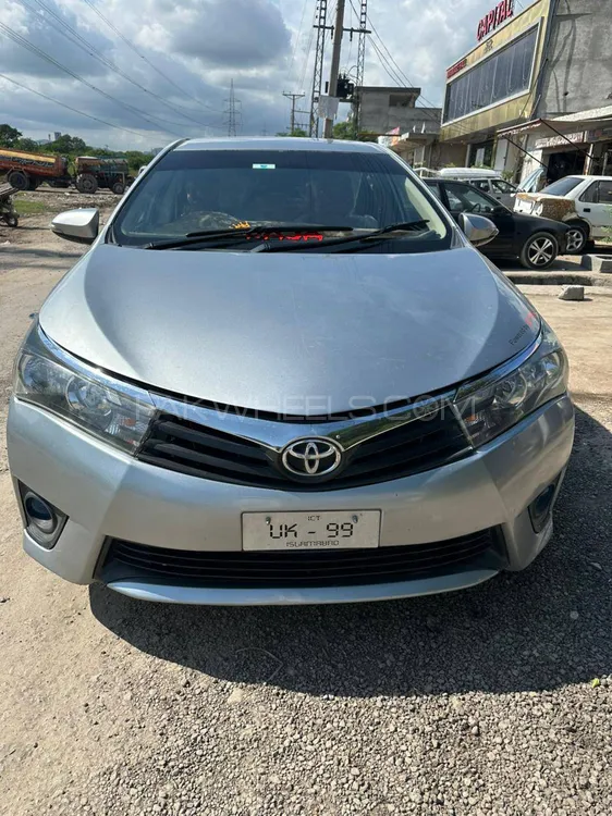 Toyota Corolla 2015 for Sale in Islamabad Image-1