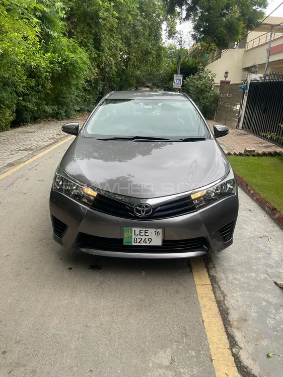 Toyota Corolla 2016 for Sale in Lahore Image-1