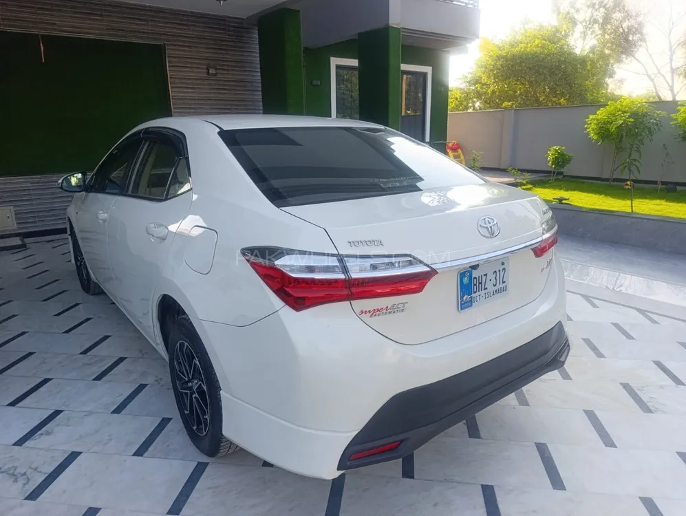 Toyota Corolla 2018 for Sale in Islamabad Image-1