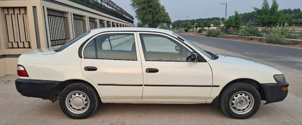 Toyota Corolla 1998 for Sale in Rahim Yar Khan Image-1
