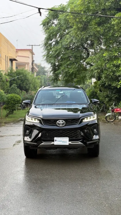 Toyota Fortuner 2022 for Sale in Lahore Image-1