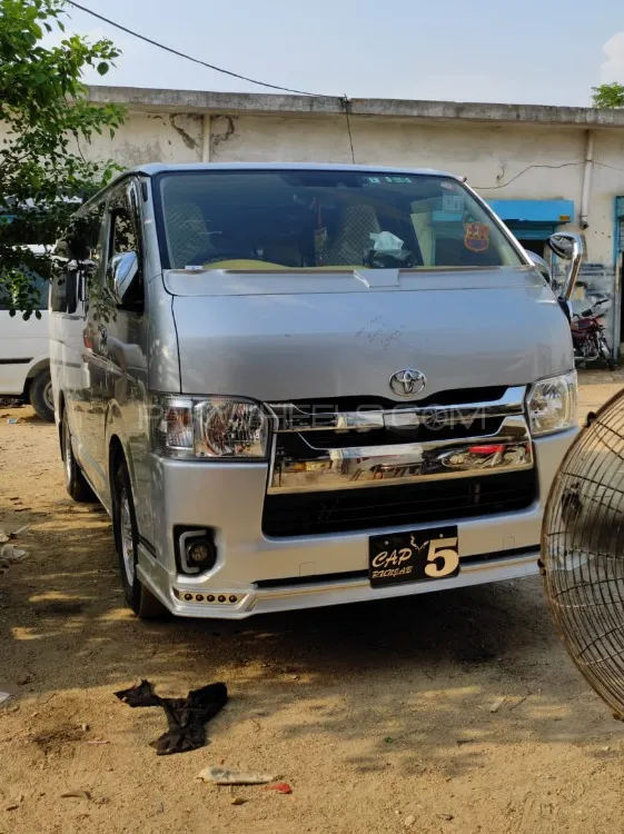 Toyota Hiace 2018 for Sale in Chakwal Image-1