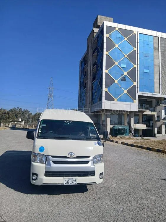 Toyota Hiace 2019 for Sale in Attock Image-1