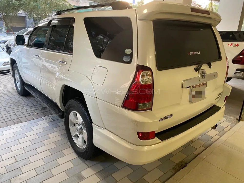 Toyota Surf 2005 for Sale in Karachi Image-1