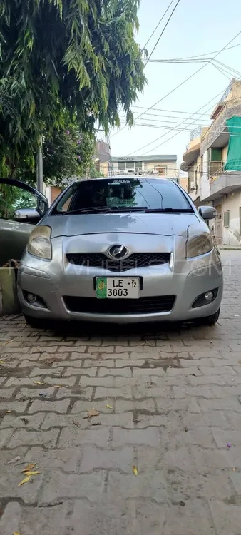 Toyota Vitz 2009 for Sale in Lahore Image-1