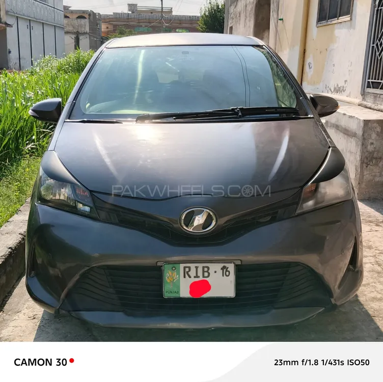Toyota Vitz 2014 for Sale in Hazro Image-1