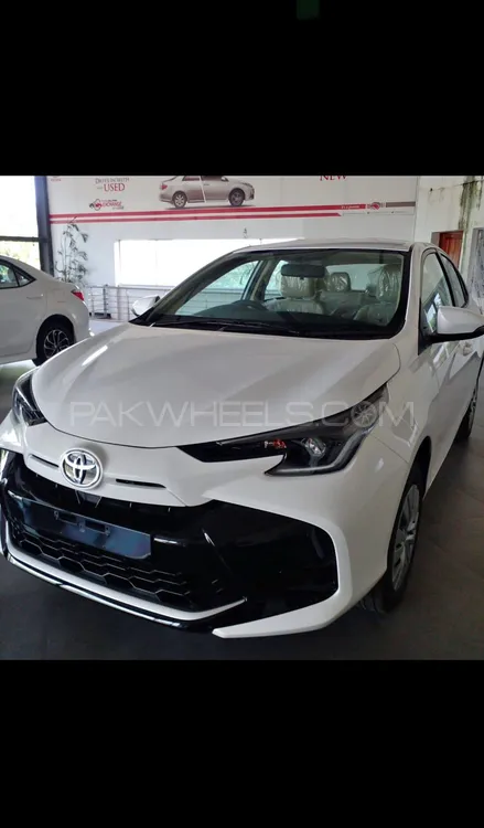 Toyota Yaris Sedan 2025 for Sale in Gujranwala Image-1